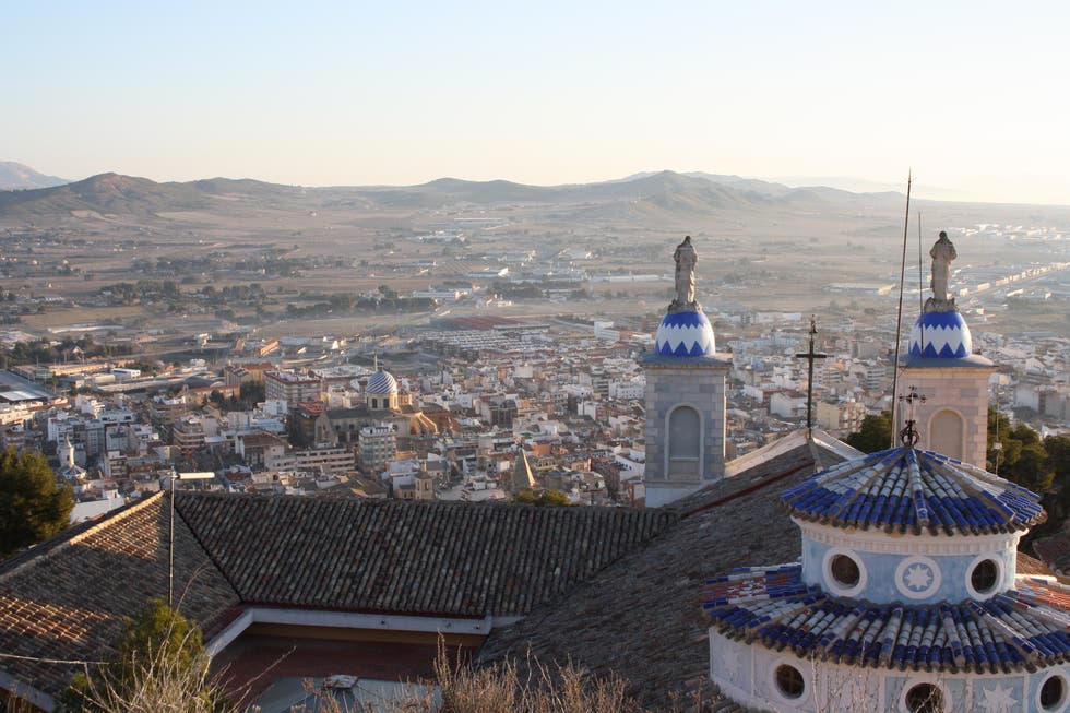 Vista panorámica de Yecla, uno de los pueblos más bonitos de Murcia.