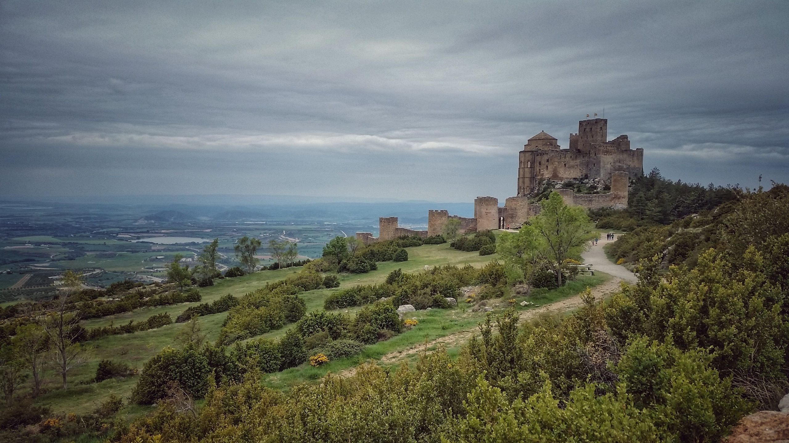 Castillo de Loarre, uno de los destinos para ver en Huesca con niños.