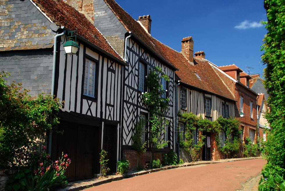 gerberoy paris pueblos mas bonitos de francia